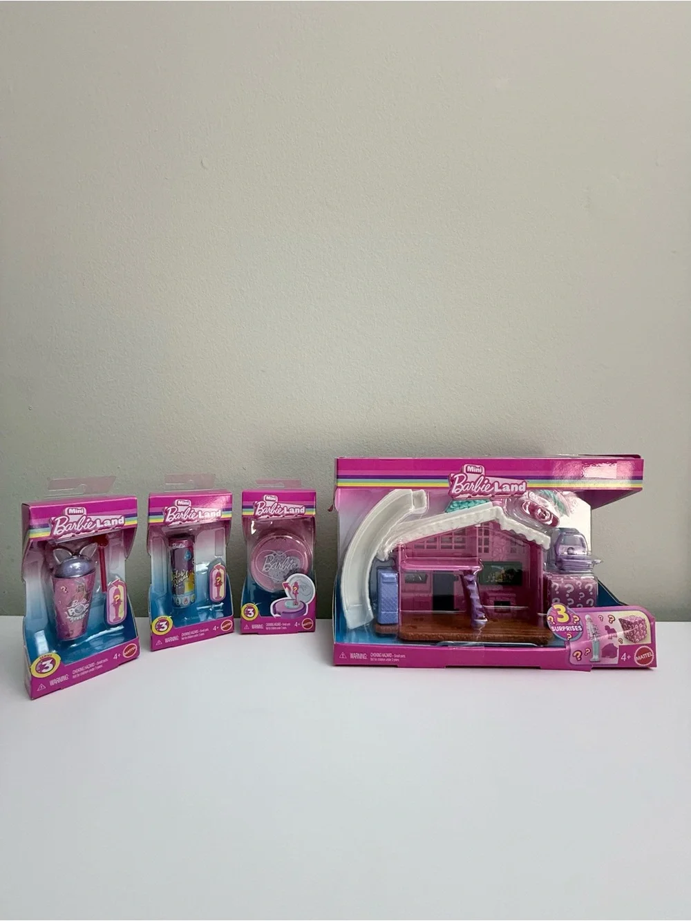 NEW Barbie Mini BarbieLand Doll House Playset &Series 3, 3 Mystery Packs Lot